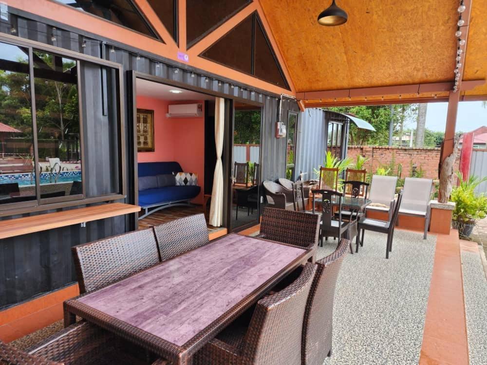 Homestay Umbai Kelana Merlimau Exterior foto